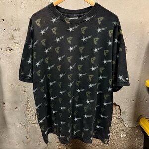 Famous Stars and Straps Y2K All Over Print Logo Grunge T-Shirt Travis Barker 2XL